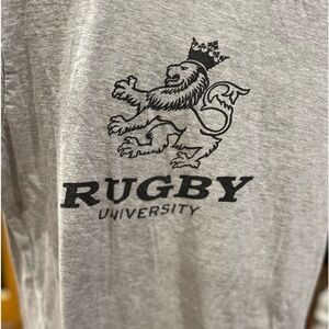 Rugby University t shirt size large in GUC